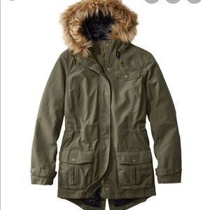 LLBean Explore Parka Large.Firm No offers